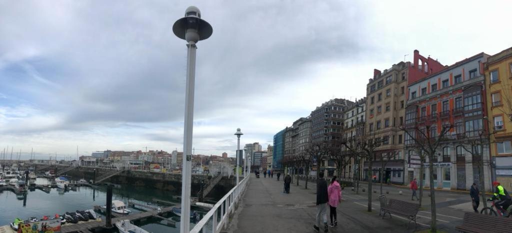 El Amarre - Navega En El Camarote De Un Navio Con Historia - Grupo Querbes Lejlighed Gijón Eksteriør billede